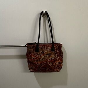 Elegant Paisley Tote Bag - Red and Gold